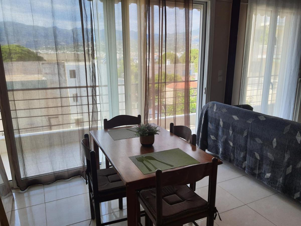 קלמאטה Seaside Beach Apartment מראה חיצוני תמונה